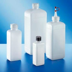 Бутыль Kautex узкогорлая 250 мл, HDPE, прямоугольная, Ø 25 мм, естественный цвет, без крышки